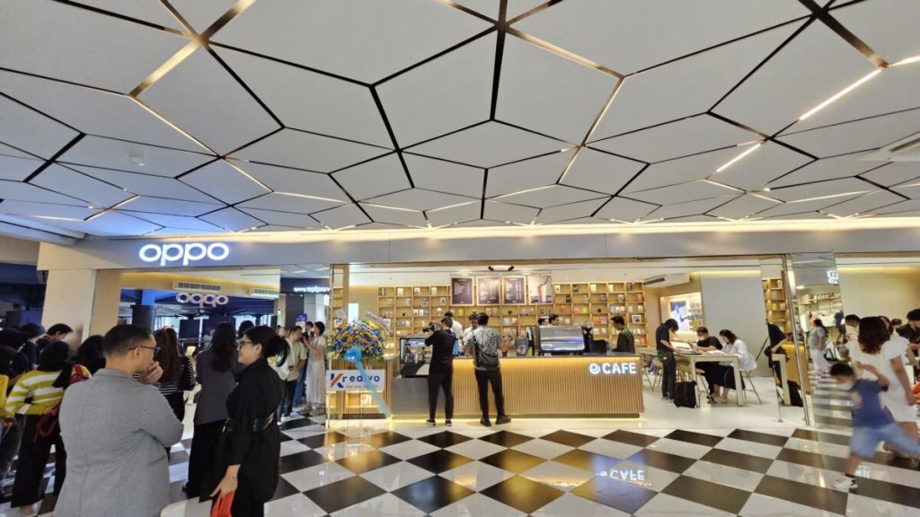 OPPO Experience Store Resmi Buka di Mall Cilandak Town&nbsp;Square