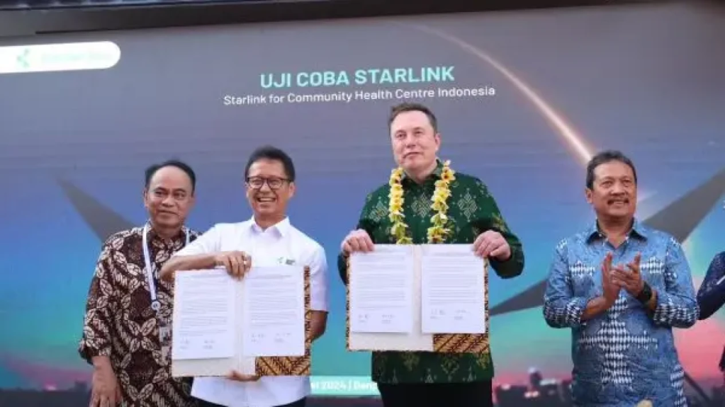 Menkes dan Elon Musk Resmikan Starlink, Sediakan Akses Internet untuk&nbsp;Puskesmas