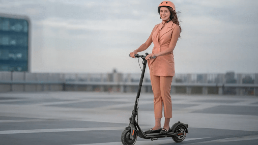 Erajaya Hadirkan Skuter Listrik Ninebot KickScooter&nbsp;F2